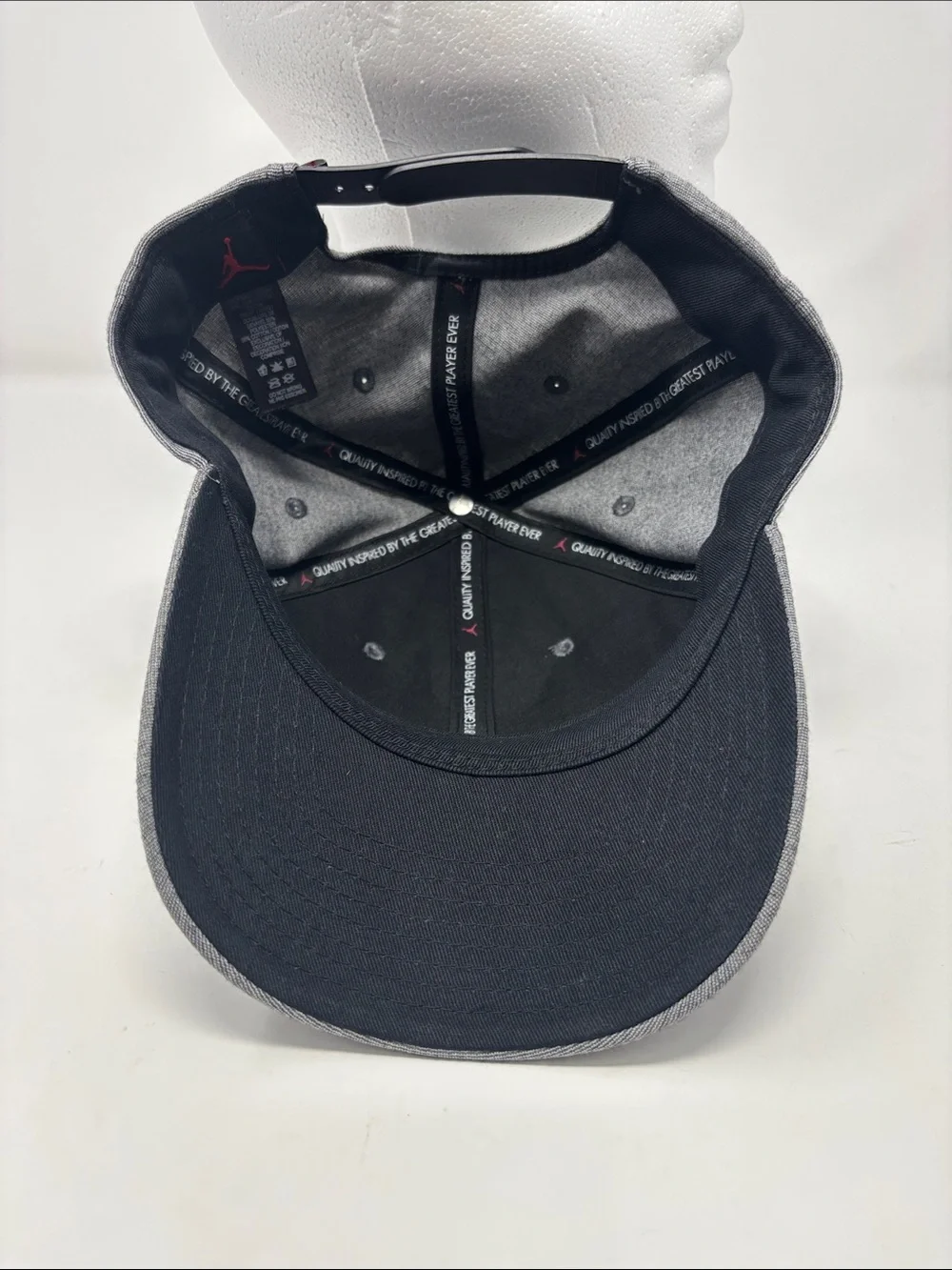 Jordan Heather Grey Hat with Red Jumpman